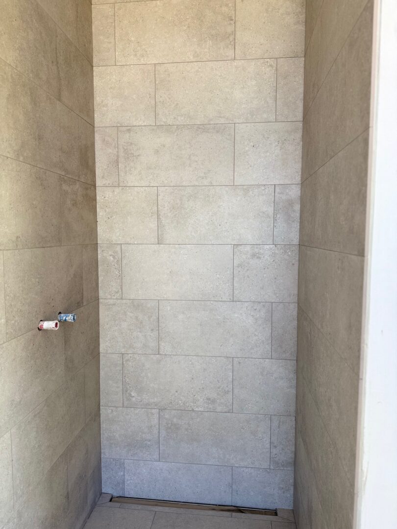 Dusche - aktueller Bautenstand - Wohnung 12 - 2. Stock